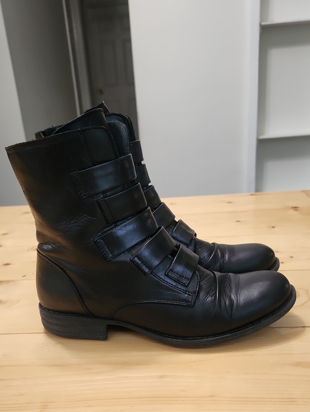 Miz Mooz Leighton Black Leather Strap Moto Ankle Bootie Size 9 - Picture 7 of 16